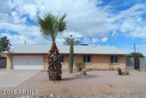 140 S Malcolm Dr, Apache Junction, AZ 85120 photo 1