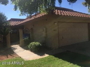 5205 E Coronado Cir, Phoenix, AZ 85044 photo 2