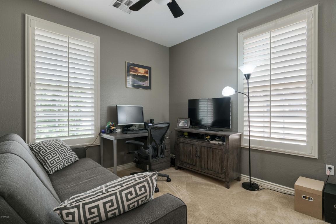 4445 N 24th Pl, Phoenix, AZ 85016 photo 7