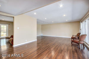 443 E 7th Pl, Mesa, AZ 85203 photo 4
