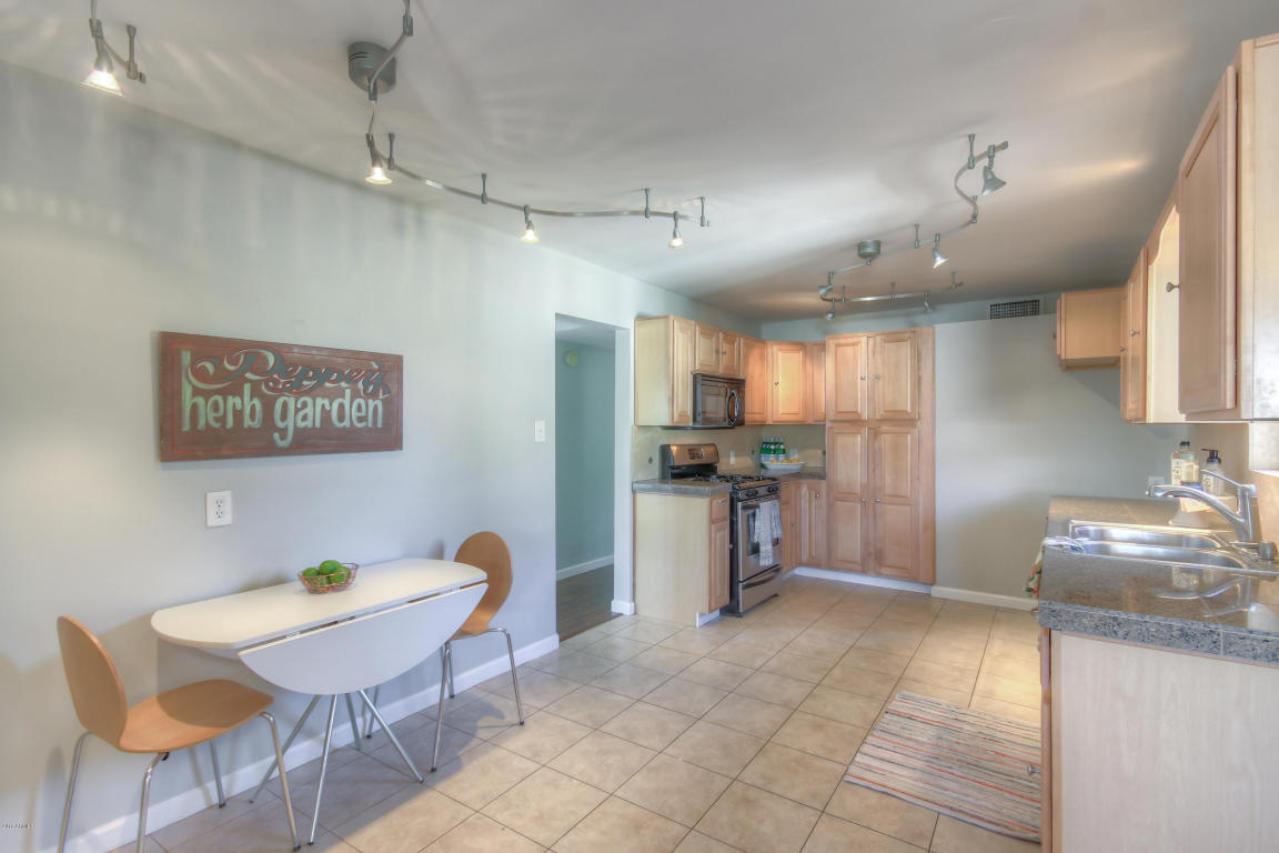 4502 N 30th Pl, Phoenix, AZ 85016 photo 10