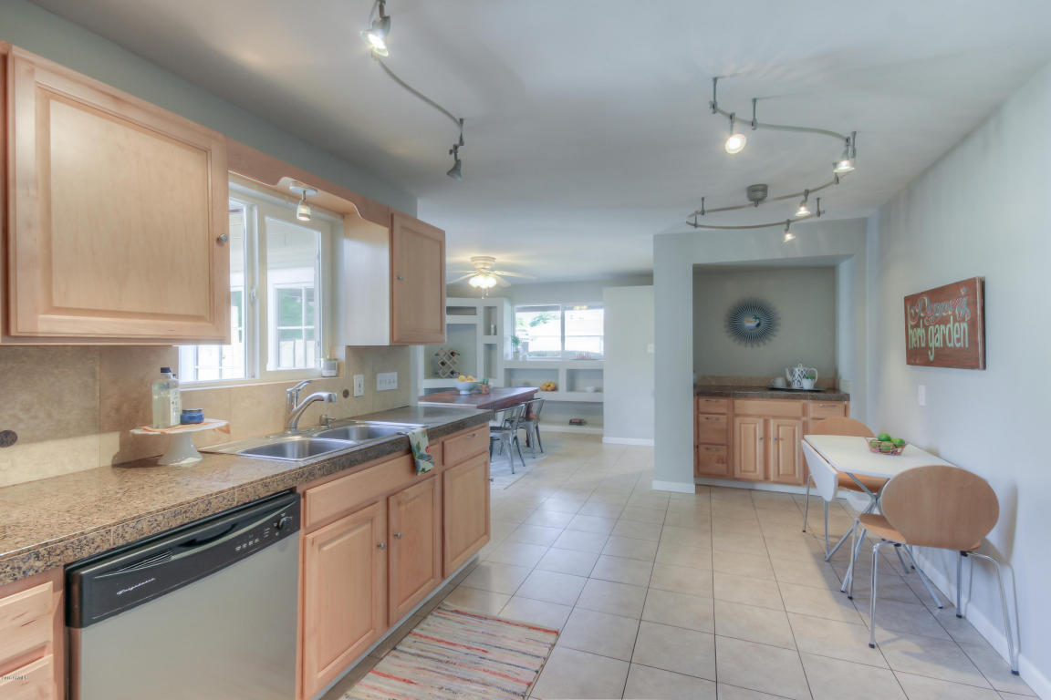 4502 N 30th Pl, Phoenix, AZ 85016 photo 2