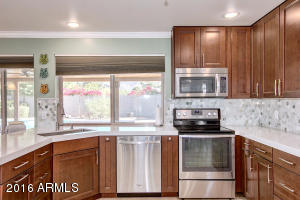 3301 E Hatcher Rd, Phoenix, AZ 85028 photo 8