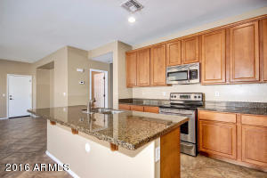 7420 W Cordes Rd, Phoenix, AZ 85043 photo 5