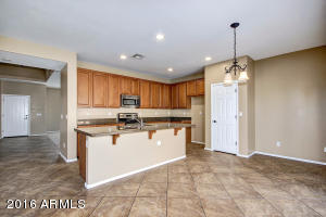 7420 W Cordes Rd, Phoenix, AZ 85043 photo 4