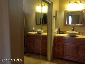 1210 S Kendra St, Gilbert, AZ 85296 photo 7
