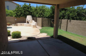 1210 S Kendra St, Gilbert, AZ 85296 photo 4