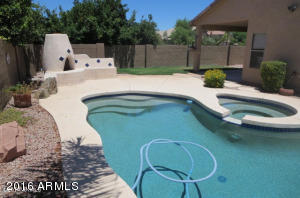 1210 S Kendra St, Gilbert, AZ 85296 photo 2