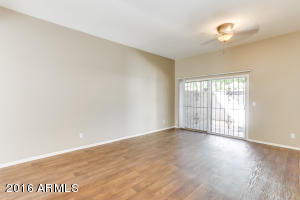 2910 E Verde Ln, Phoenix, AZ 85016 photo 3