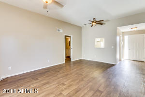2910 E Verde Ln, Phoenix, AZ 85016 photo 5