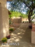 1056 E Del Rio St, Gilbert, AZ 85295 photo 2