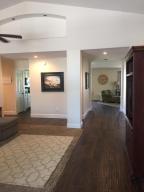 1056 E Del Rio St, Gilbert, AZ 85295 photo 5