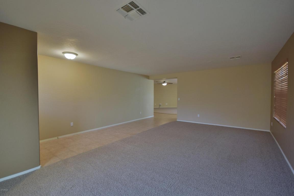 2440 E County Down Dr, Chandler, AZ 85249 photo 10