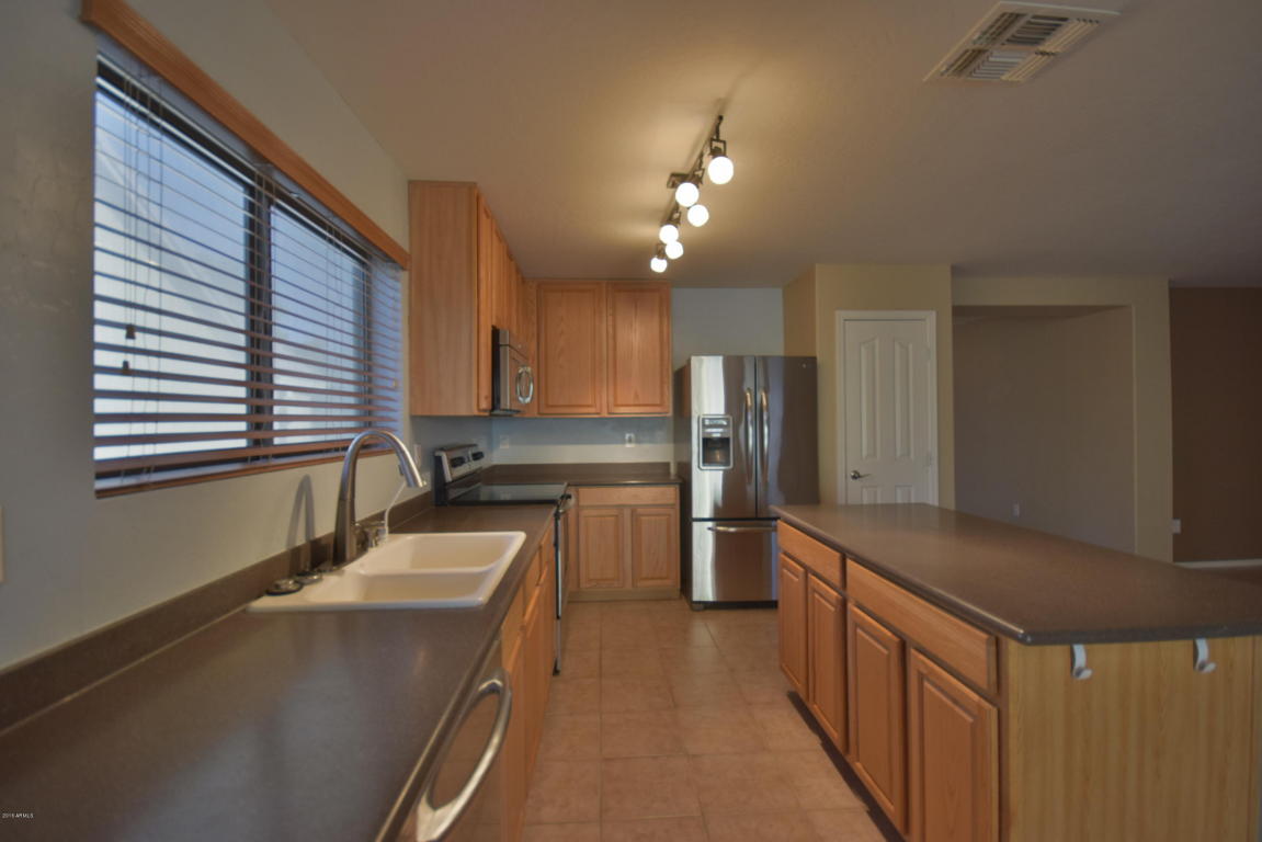 2440 E County Down Dr, Chandler, AZ 85249 photo 7