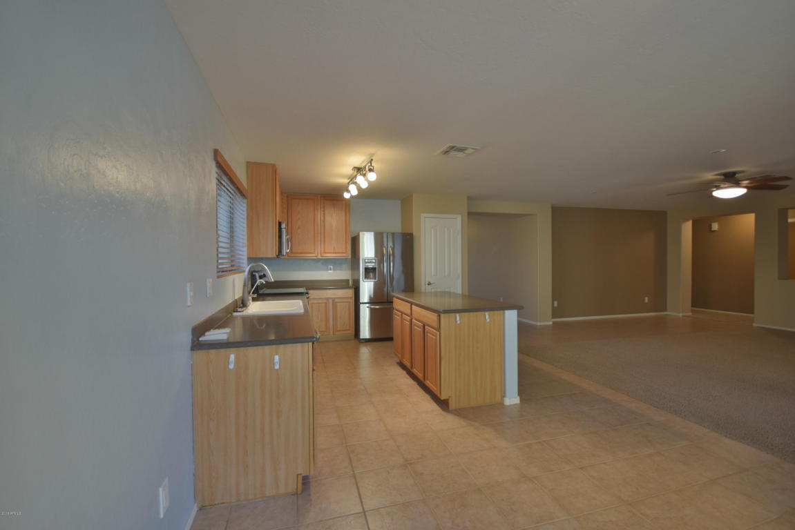 2440 E County Down Dr, Chandler, AZ 85249 photo 8