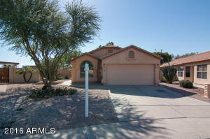 2323 E Arabian Dr, Gilbert, AZ 85296 photo 1