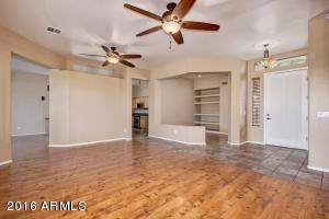 1654 E Orangewood St, Gilbert, AZ 85296 photo 4
