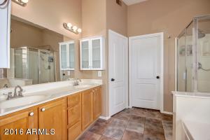 1654 E Orangewood St, Gilbert, AZ 85296 photo 21