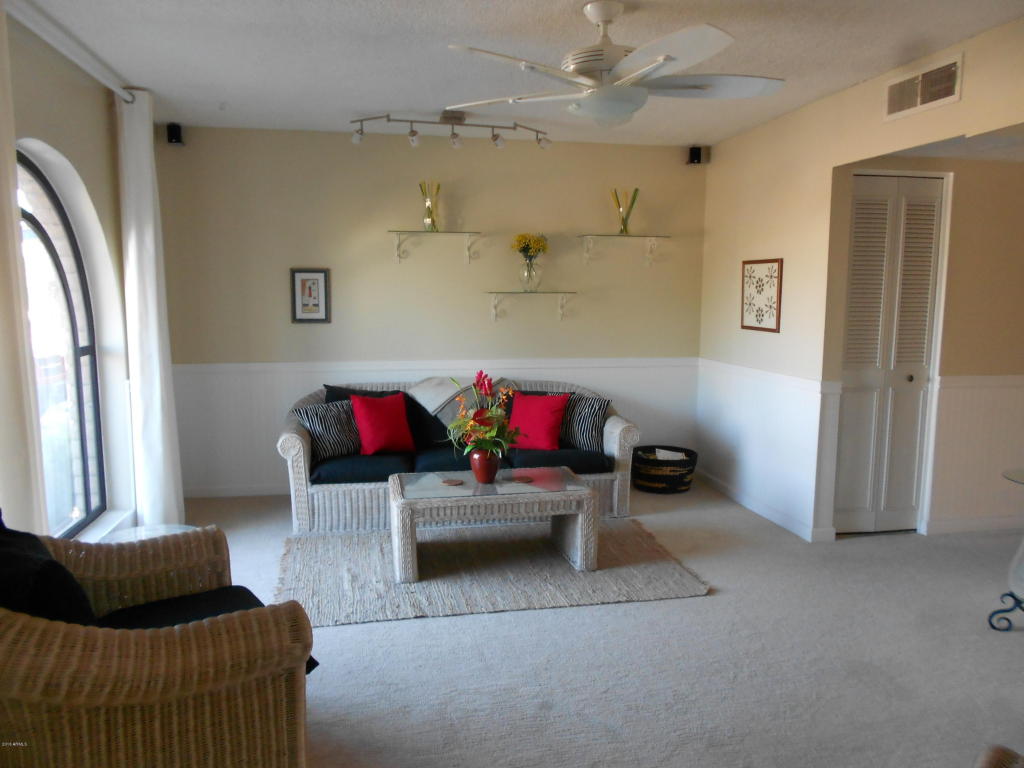 2153 E Betty Elyse Ln, Phoenix, AZ 85022 photo 7