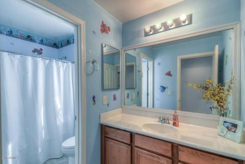 2157 S Colt Dr, Gilbert, AZ 85295 photo 9