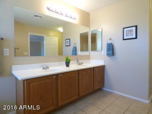 1820 E Parkside Ln, Phoenix, AZ 85024 photo 23