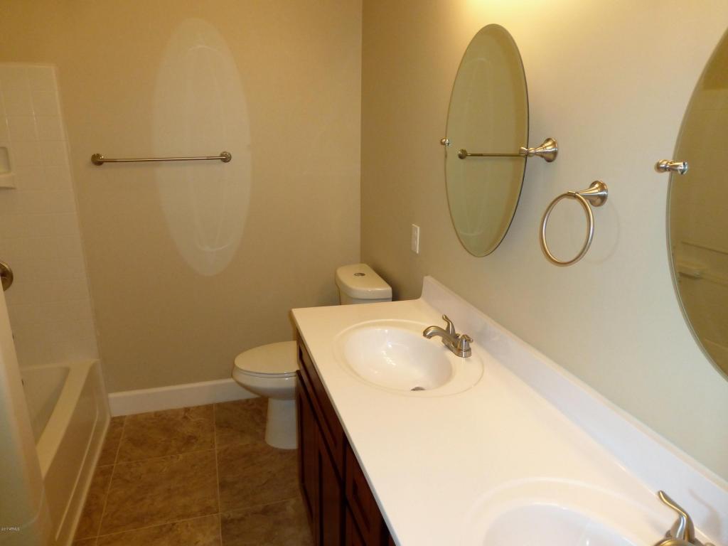 2710 E Roeser Rd, Phoenix, AZ 85040 photo 9