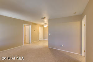 3511 E Baseline Rd #1104, Phoenix, AZ 85042 photo 4