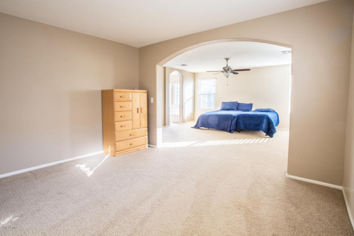 4313 E Folgers Rd, Phoenix, AZ 85050 photo 13