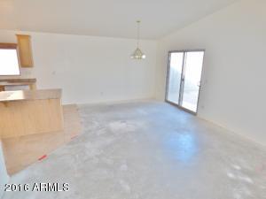 5305 S 8th Dr, Phoenix, AZ 85041 photo 5