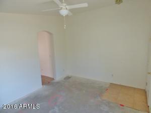 5305 S 8th Dr, Phoenix, AZ 85041 photo 9