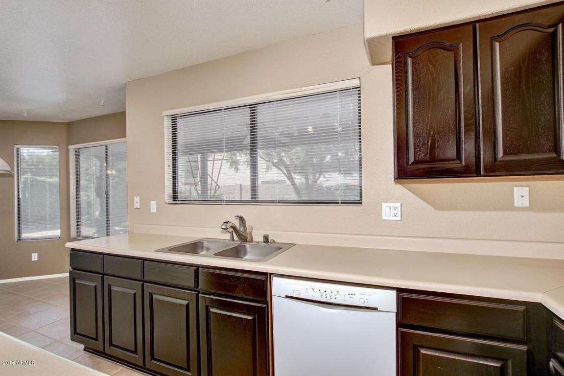 2044 E Parkside Ln, Phoenix, AZ 85024 photo 11
