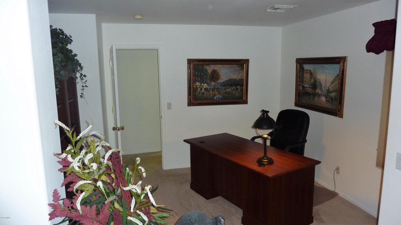 2446 E Carla Vista Dr, Gilbert, AZ 85295 photo 7