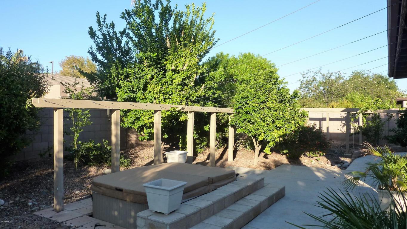 2446 E Carla Vista Dr, Gilbert, AZ 85295 photo 26
