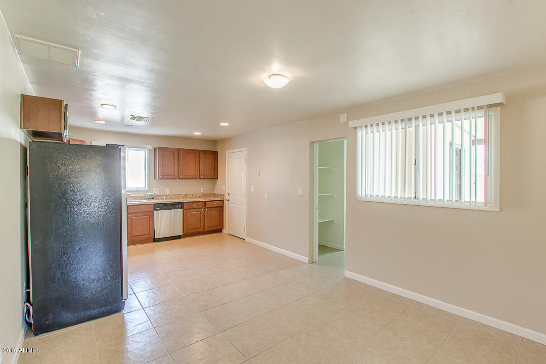 106 E Garnet Ave, Mesa, AZ 85210 photo 10