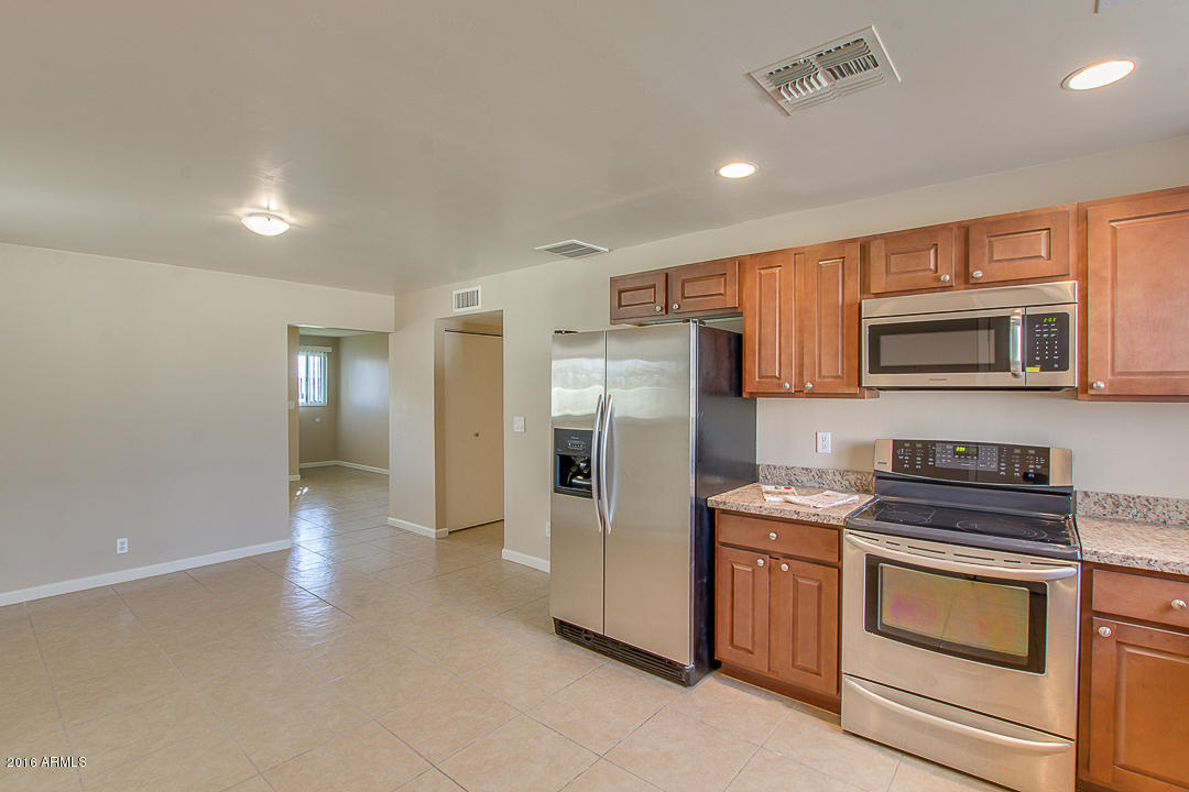 106 E Garnet Ave, Mesa, AZ 85210 photo 12