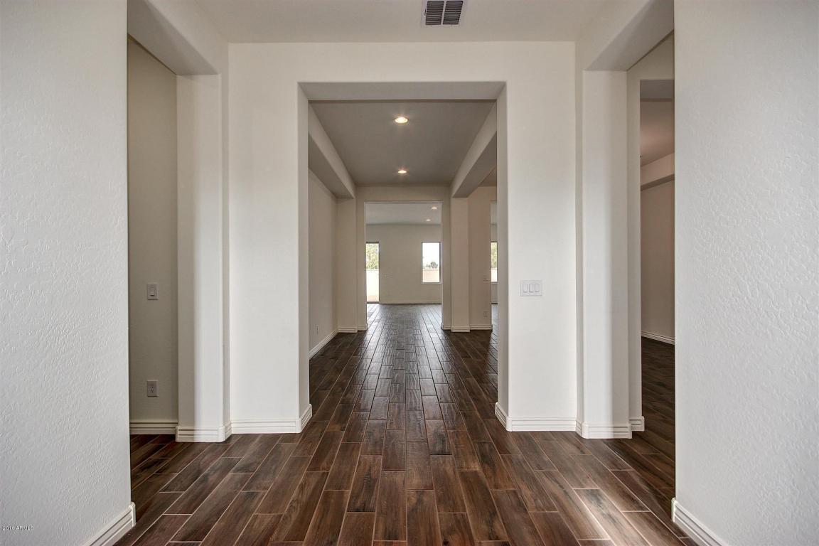 2864 E Bellerive Dr, Gilbert, AZ 85298 photo 5