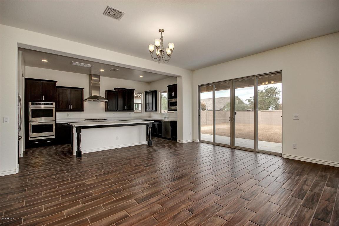 2864 E Bellerive Dr, Gilbert, AZ 85298 photo 12