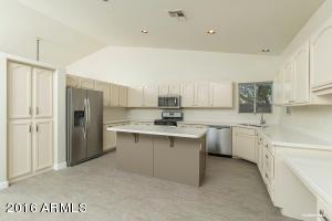 6349 N 10th Ave, Phoenix, AZ 85013 photo 2