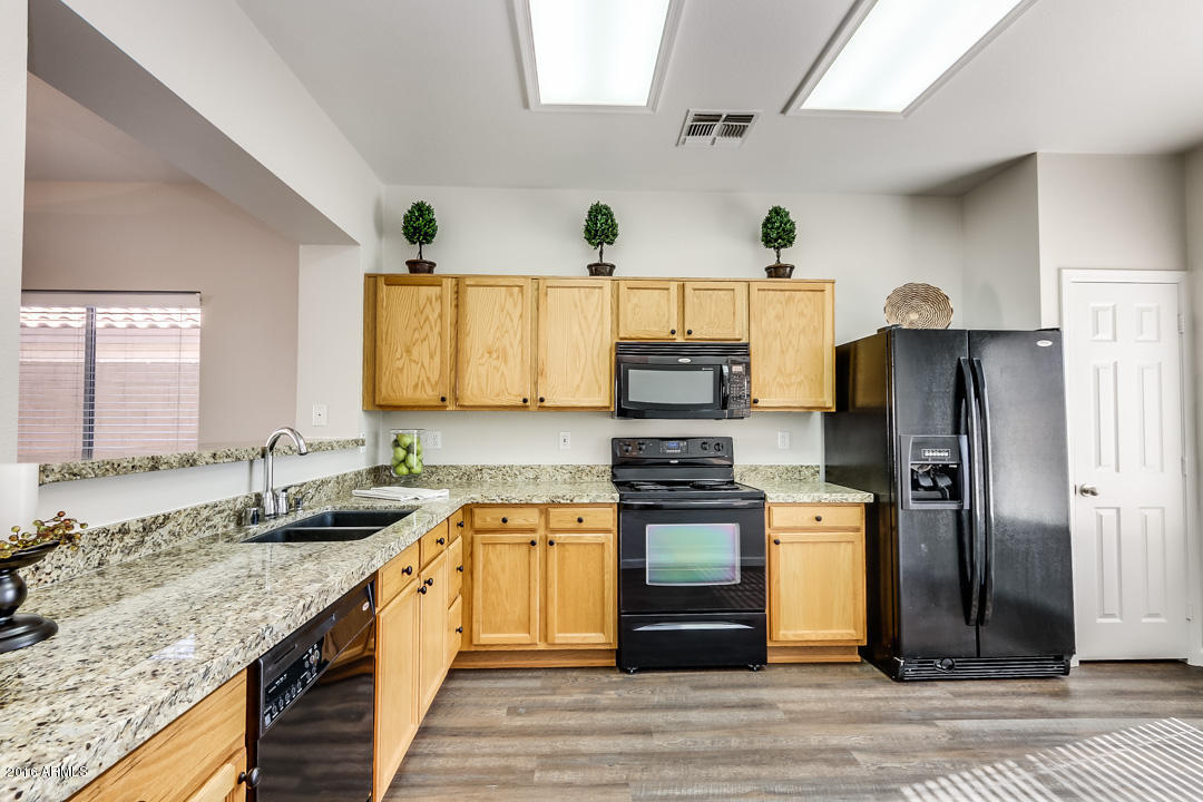 8138 E Osage Ave, Mesa, AZ 85212 photo 3