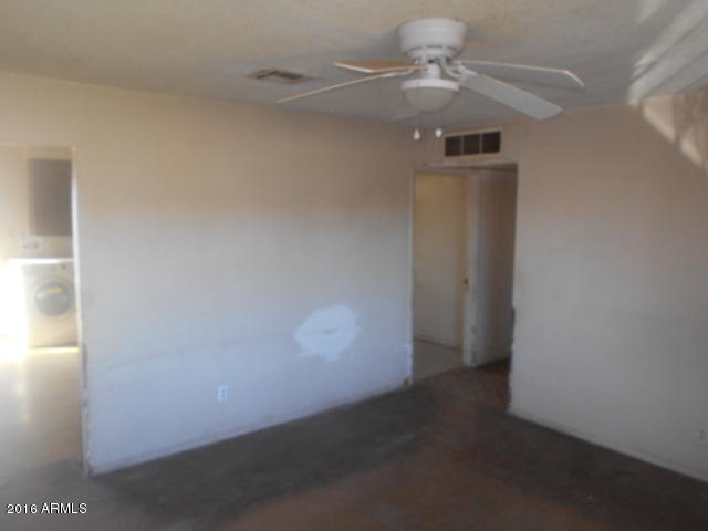 701 E South Mountain Ave, Phoenix, AZ 85042 photo 3