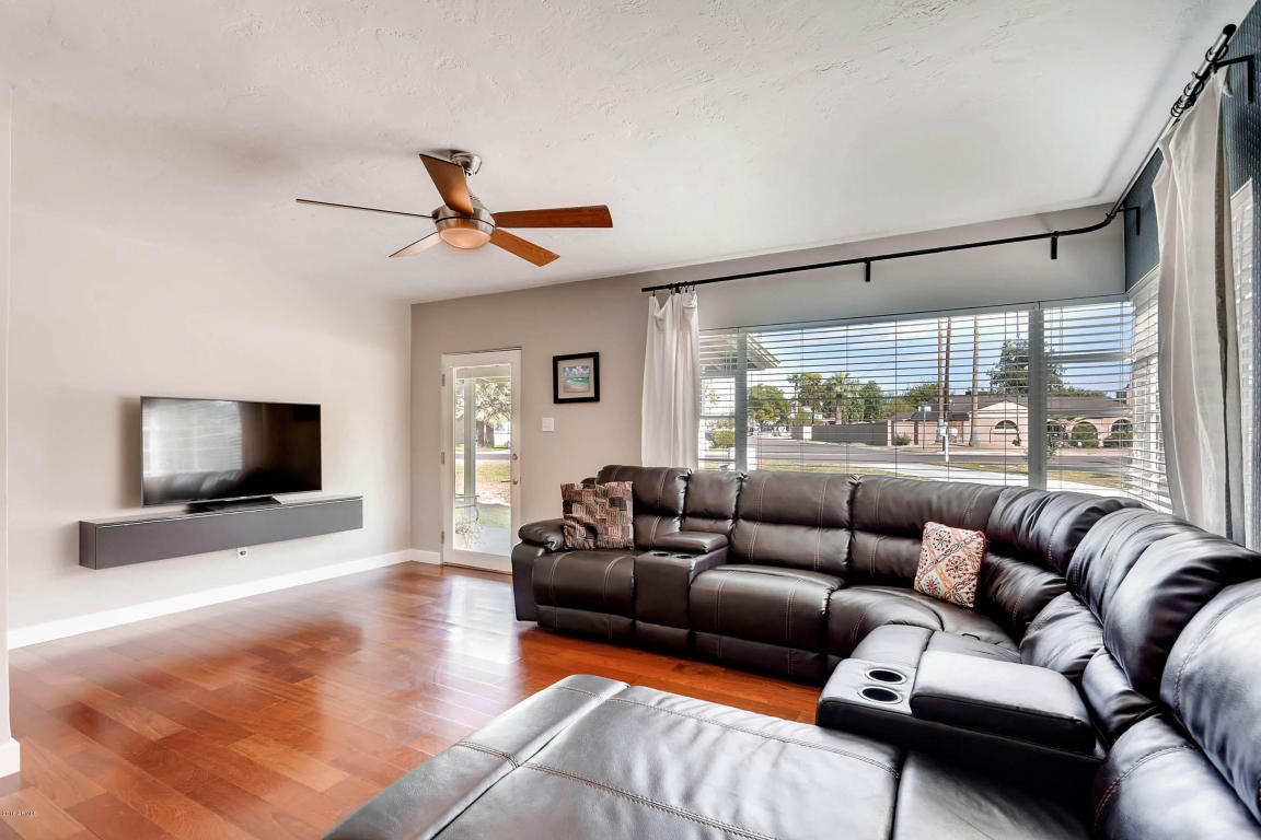 1049 E Colter St, Phoenix, AZ 85014 photo 4