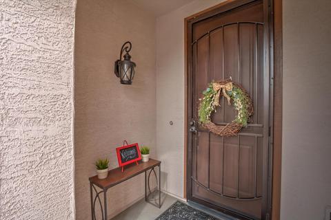 1102 E Rojo Way, Gilbert, AZ 85297 photo 4