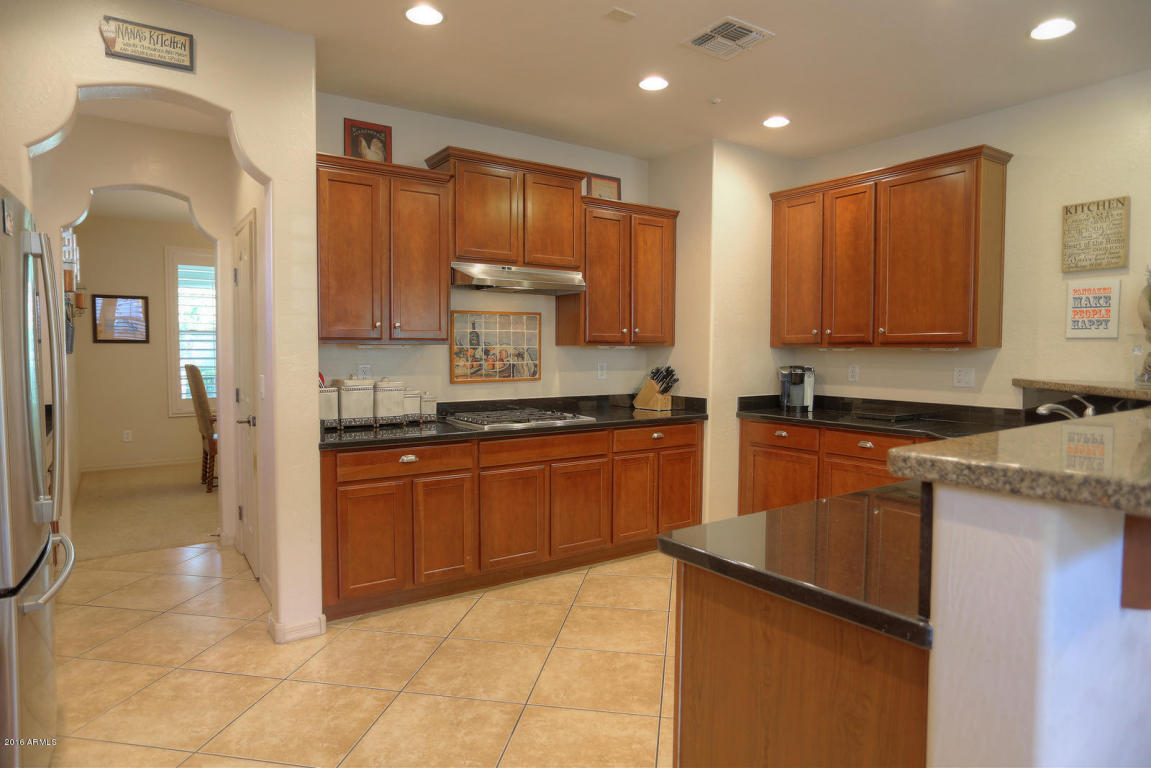 3043 E Pistachio St, Gilbert, AZ 85296 photo 8