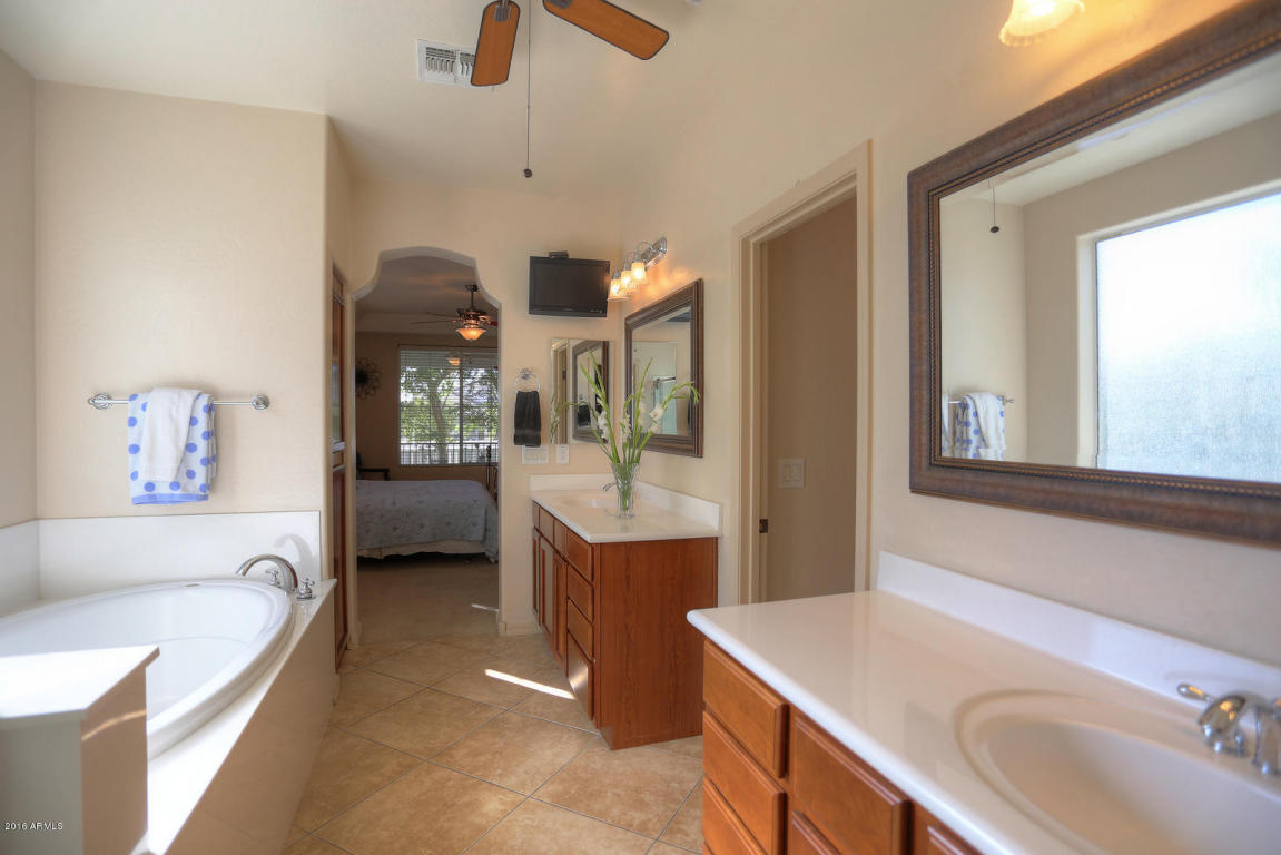 3043 E Pistachio St, Gilbert, AZ 85296 photo 22