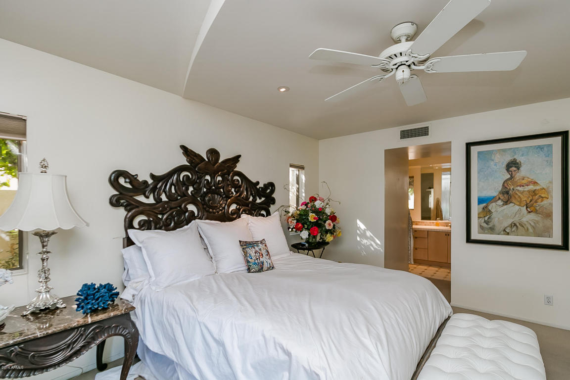2136 E Gondola Ln, Gilbert, AZ 85234 photo 6
