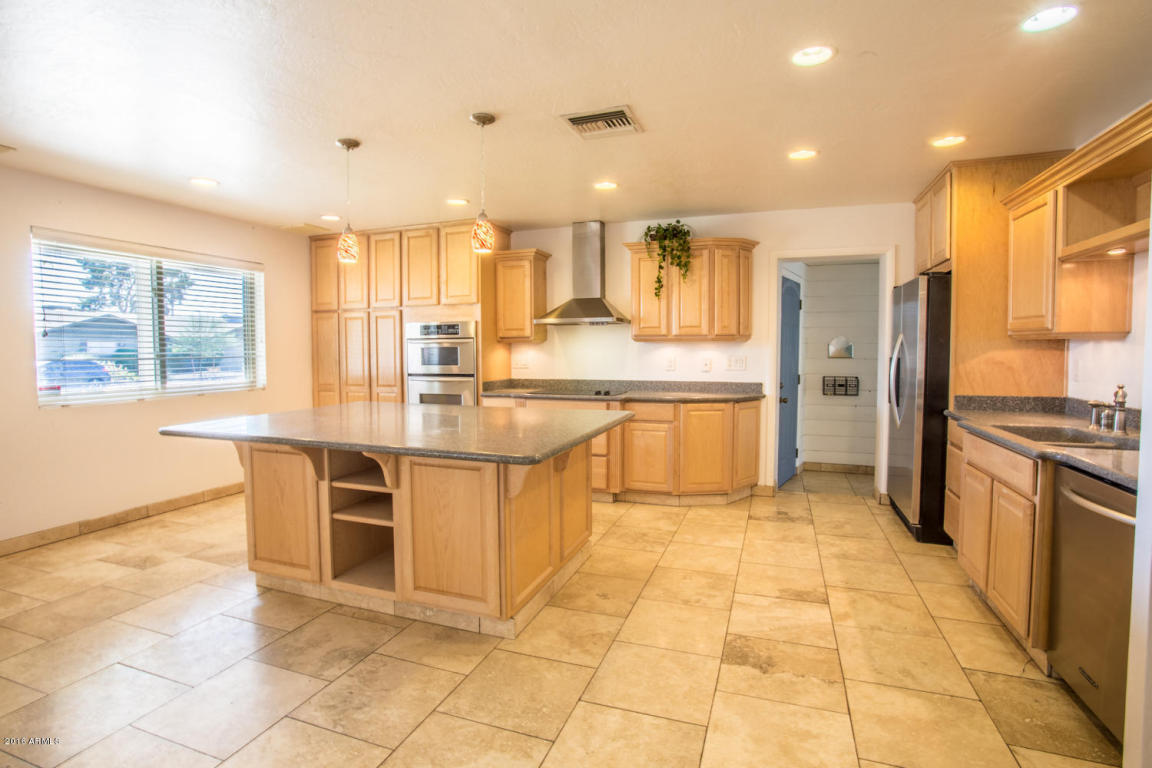 1892 E Alameda Dr, Tempe, AZ 85282 photo 5