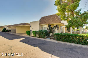 1601 E Borghese Pl, Phoenix, AZ 85016 photo 3