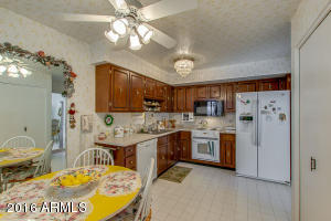 1601 E Borghese Pl, Phoenix, AZ 85016 photo 13