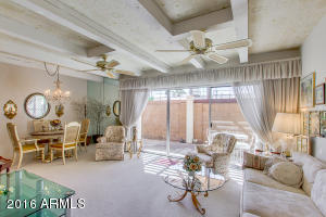 1601 E Borghese Pl, Phoenix, AZ 85016 photo 5