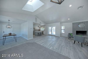 2827 Evans Dr, Phoenix, AZ 85032 photo 4